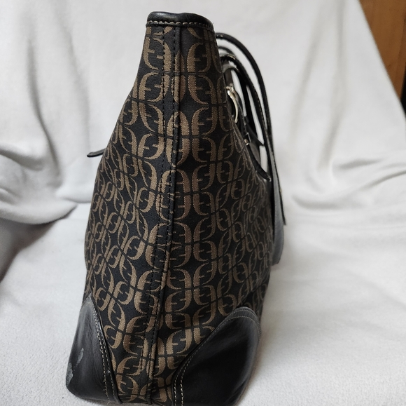 Fossil Tote - Picture 5 of 8